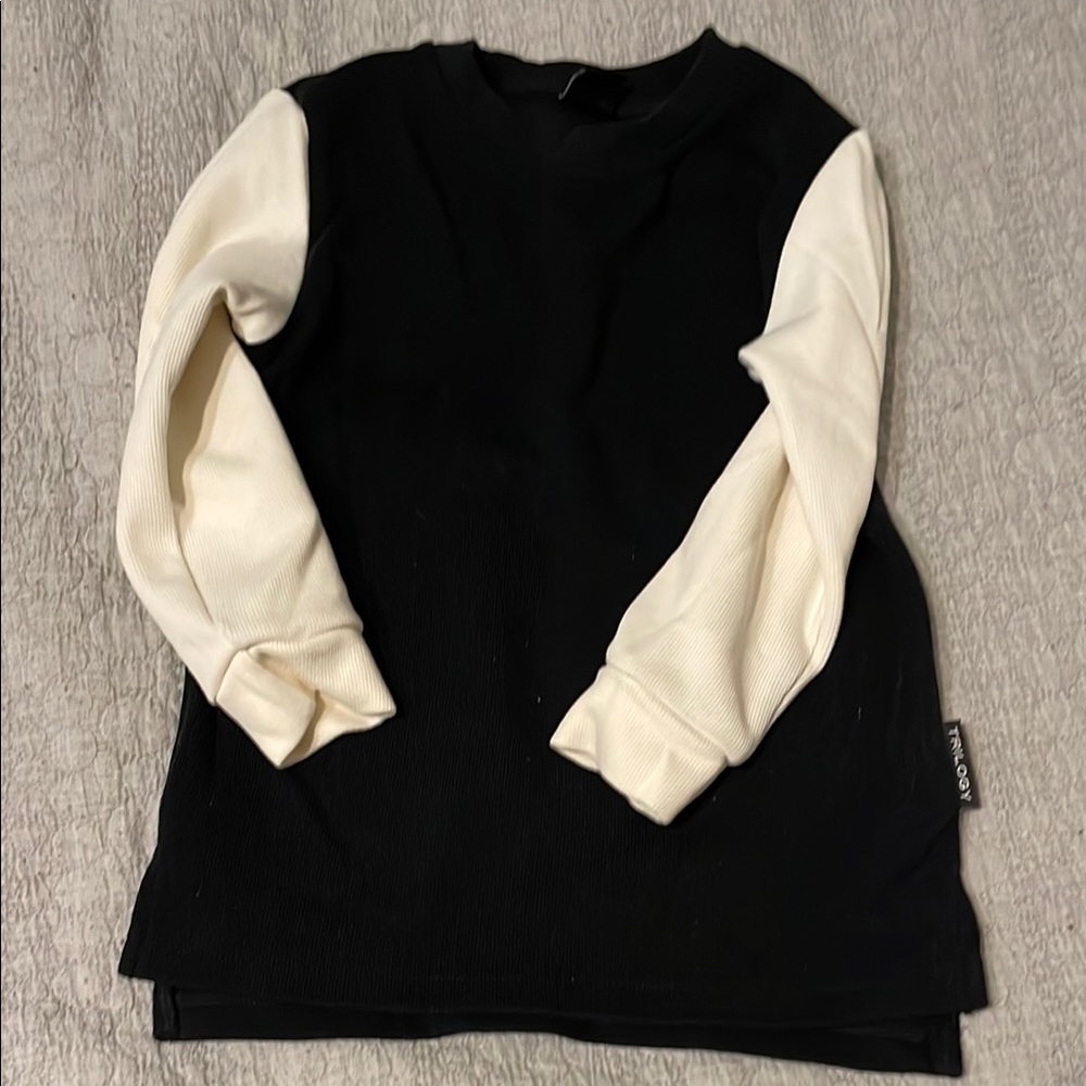 Black & White long sleeve